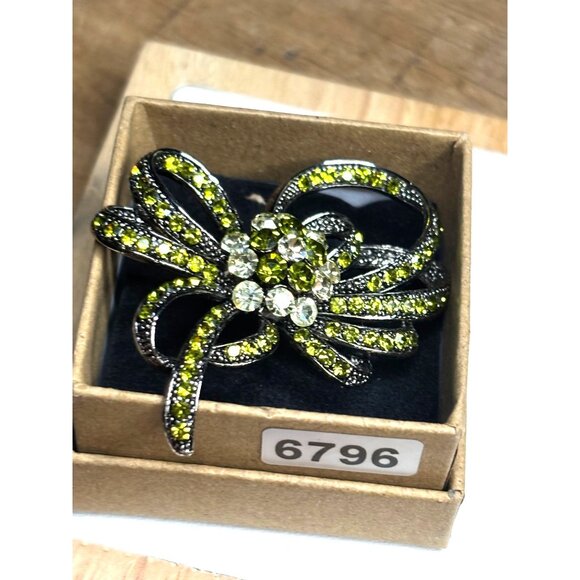 Vintage Rhinestone Bow Brooch Pin With Yellow & Clear Crystals - Picture 2 of 8